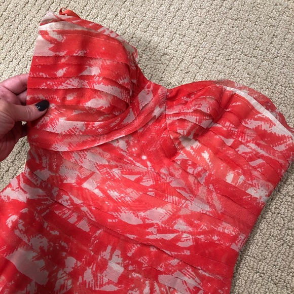 BCBG strapless gorgeous coral and nude gown - Picture 3 of 5